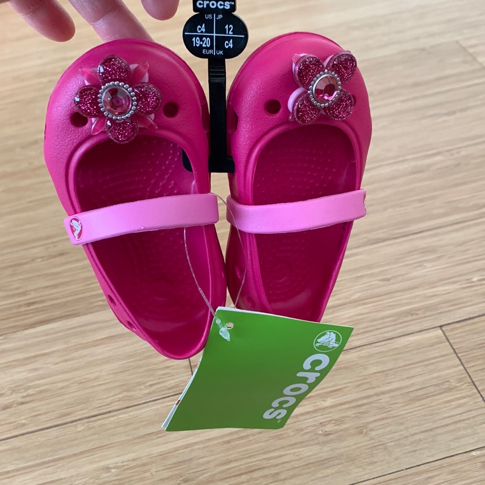 Crocs flat